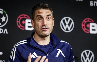 Хулио Веласкес: Възможно е да има още някой нов футболист при нас до края на трансферния прозорец