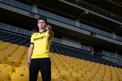 Ботев се подсили с португалско крило