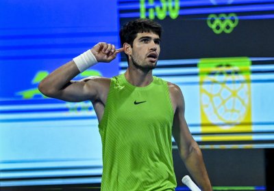 Карлос Алкарас преодоля Карен Хачанов и ще срещне Андрей Рубльов на полуфиналите в Доха