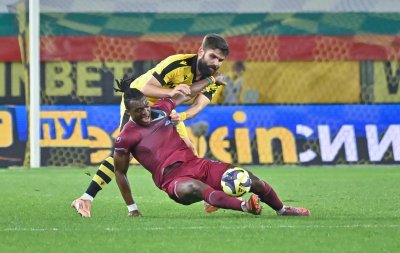 Първа лига: Ботев Пловдив - Септември София (ГАЛЕРИЯ) 2:0