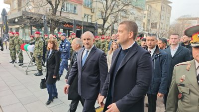 На честванията в Стара Загора Румен Радев коментира регистрираната вчера