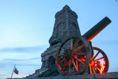 Bulgaria's National Day Marked with Celebrations at Historic Shipka Peak