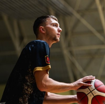 Миньор 2015 се раздели с крило