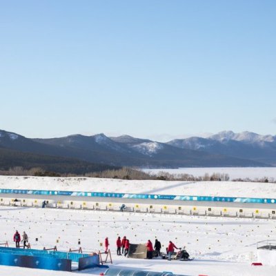 Наумов завърши в топ 15 на световното първенство по биатлон за младежи