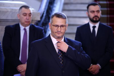 В парламента ще изслушат служебния министър на земеделието Иван Христанов за негови назначения