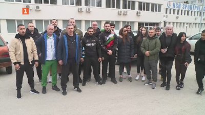 Решават в понеделник дали националите по вдигане на тежести ще останат в "Спортпалас"