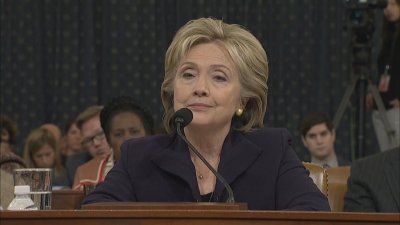 Хилари Клинтън даде показания за аферата "Епстийн"