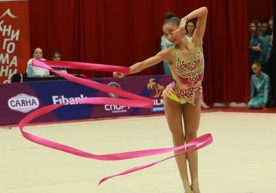 Алекса Рашева с четири финала при дебюта си на "Miss Valentine"