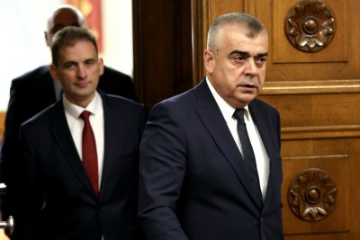 АПС: Отдаваме почит към саможертвата на всички, които извоюваха свободата на България