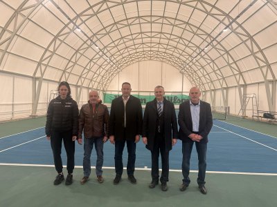 Димитър Илиев откри нов закрит тенис корт в Радомир