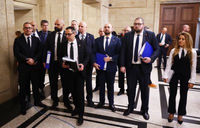 МЕЧ подадоха документи за регистрация в ЦИК