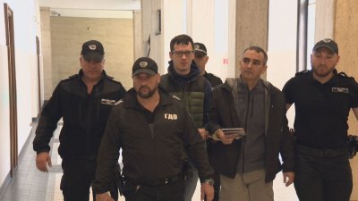 Двама бивши военни от Украйна са арестувани и обвинени за шпионаж у нас