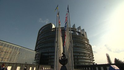 Брюксел призова САЩ да не се отказват от санкциите срещу Русия 