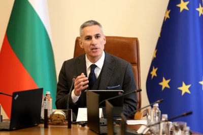 Премиерът Андрей Гюров: България има достатъчни запаси от горива, няма да допуснем създаване на изкуствена паника