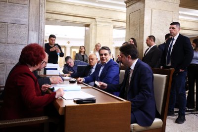 ПП-ДБ се регистрираха за изборите на 19 април