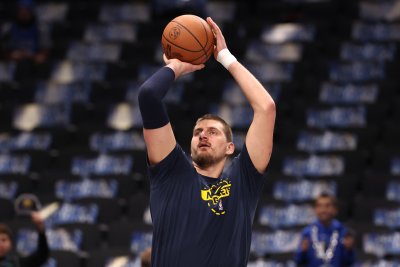 Никола Йокич: Обичам да гледам Олимпиакос в Евролигата