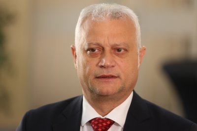 Емил Дечев към полицейските шефове: Искам да действате безкомпромисно срещу всеки опит за купуване на гласове