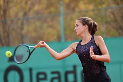 Росица Денчева остана на сет от финал в Ираклион