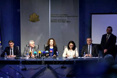 МВнР: Над 1000 души са евакуирани от ОАЕ за 3 дни