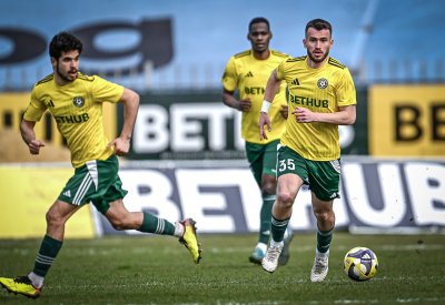 Добруджа надви десетима от Берое с гол на резервата Георги Трифонов