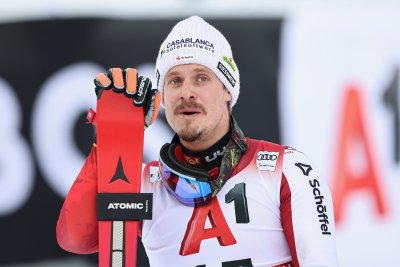 Сезонът за Мануел Фелер приключи