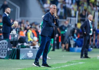 Не ме гледай, докато говоря