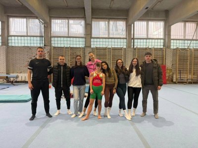 Радена Ангелова проведе моделирана тренировка пред студенти от НСА