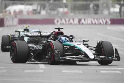 Джордж Ръсел с най-добро време в единствената свободна тренировка в Китай