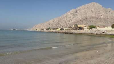 Кризата в Близкия изток: САЩ отрекоха техни военни кораби да са ескортирали танкер през Ормузкия проток