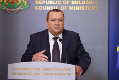 Вие имате не просто задача, а мисия, каза Хасан Адемов по случай Световния ден на социалния работник