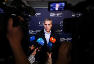 До два пъти линията за бедност доход на човек, кола или лизинг и платени данъци са изискванията за помощи заради скъпите горива, каза Андрей Гюров