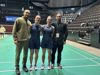 Габриела Стоева и Стефани Стоева са на полуфинал на турнира по бадминтон от сериите "World Tour Super 300" в Базел