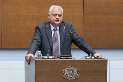 Емил Дечев пред парламента: Манипулации са твърденията за уволнения и натиск в МВР