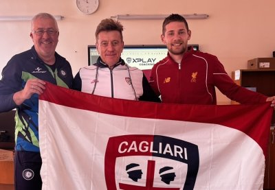 Шефът на академията на Каляри обучава родни футболни треньори