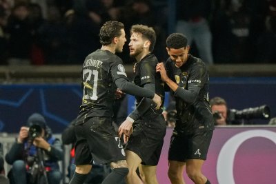 ПСЖ направи огромна крачка към четвъртфиналите след голов спектакъл срещу Челси