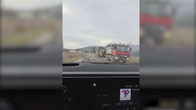 Заради ремонт на АПИ: Отмениха протест заради лошото състояние на пътя Карнобат - Шумен