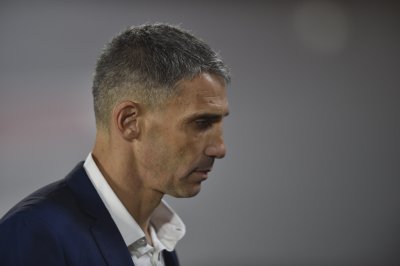 Бразилският гранд Сантош уволни треньора си Хуан Пабло Войвода