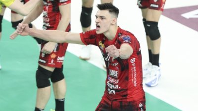 Алекс Николов отбеляза 25 точки и класира Кучине Лубе Чивитанова на полуфинал в италианското волейболно първенство