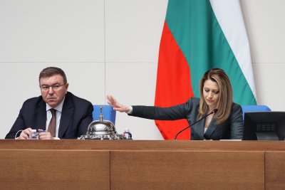 Последен работен ден за депутатите от 51-вото Народно събрание