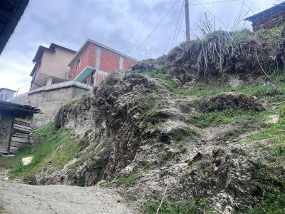 Стабилизира се състоянието на детето, паднало от скала край Симитли