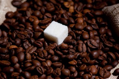 Sugar and Coffee Prices Surge - Producers Fear Logistical Problems