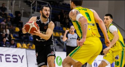 Локомотив Пловдив си тръгна доволен от Шумен