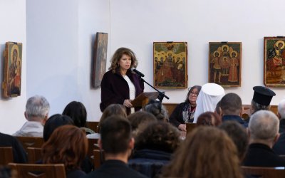 Президентът Йотова: Животът на кирилицата продължава оттук нататък и в дигиталния век