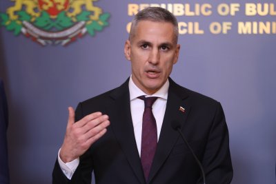 Андрей Гюров: С пакета от мерки имаме за цел да спрем поскъпването за българските граждани