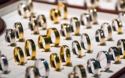 Затварянето на Ормузкия проток се отрази на цената на златото