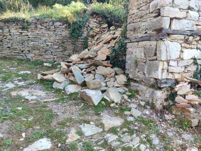 Няма пострадали монаси от българския манастир "Св. Георги Зограф" при земетресението на Света гора (ВИДЕО)