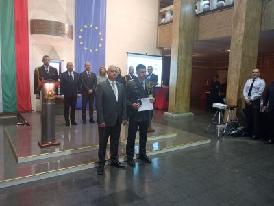 Шефът на огнеборците в Бургас е "Пожарникар на годината"