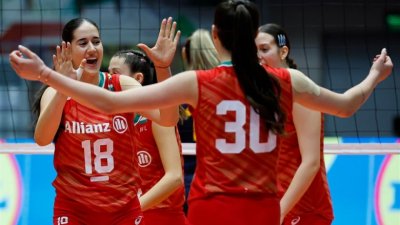 Националният ни отбор по волейбол за девойки под 18 г. с летящ старт в европейската квалификация в София