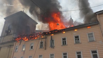 След масирани руски удари: 150 000 домакинства са без ток в Чернигов