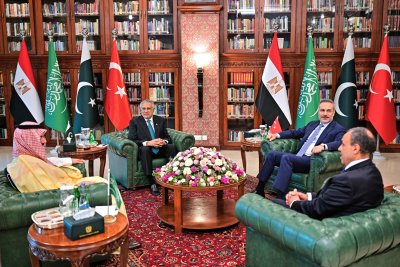 Конфликтът в Близкия изток: Втори ден консултации в Пакистан